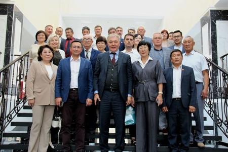 Рабочая поездка Леонида Калашникова в Республику Бурятия