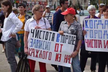 Алтайский край. Жители Рубцовска требуют у местной власти навести порядок с вывозом мусора