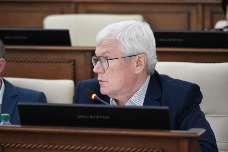 Депутаты КПРФ приняли активное участие в 12-й сессии Алтайского краевого Законодательного Собрания
