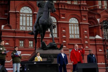 Г.А. Зюганов посетил патриотический митинг-концерт в центре Москвы