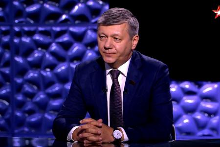 Дмитрий Новиков на телеканале «Звезда» о кризисе капитализма, интересах США в Европе и прозрении украинских беженцев