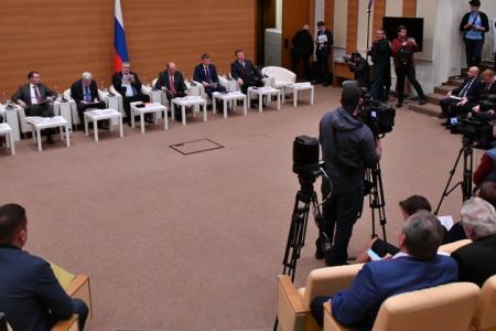 Министр экономического развития М.Г. Решетников встретился с депутатской фракцией КПРФ в Госдуме