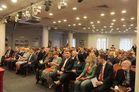 Завершился первый день семинара-совещания актива КПРФ Северо-Западного федерального округа