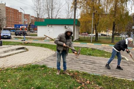 Коммунисты Пролетарского и Привокзального районов Тулы провели субботники