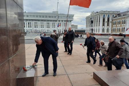 Тамбовские коммунисты почтили память защитников советской власти