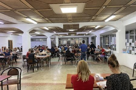 При поддержке Анатолия Бифова дети из Кабардино-Балкарской  и Карачаево-Черкесской республик приняли участие в шахматном турнире