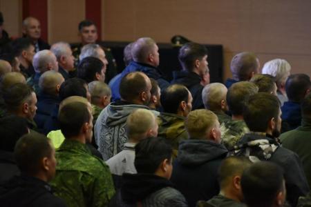 Глава Хакасии Валентин Коновалов: «Каждой семье мобилизованных граждан будет оказана всесторонняя адресная поддержка»