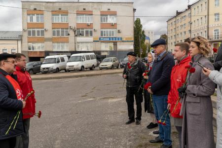За власть народа и политику национальных интересов! Всероссийская акция КПРФ в Курске