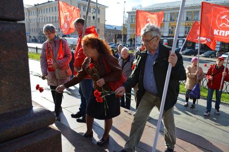 Иваново. В память о расстреле Дома Советов