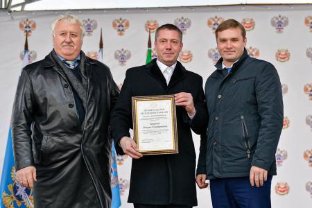 Глава Хакасии Валентин Коновалов открыл реконструированный участок федеральной трассы Р-257 «Енисей»