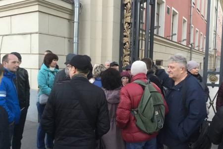 Д.А. Парфенов: Рабочие авиационного завода борются за право на жильё!