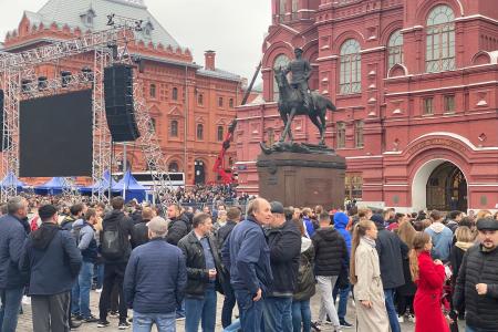 Москва. Депутат-коммунист Николай Зубрилин: «Пример всенародной поддержки итогов референдума на Донбасс или проделки пятой колонны по расколу общества?»