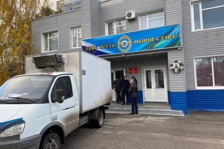 Ульяновская область. Сенатор РФ, член ЦК КПРФ Айрат Минерасихович Гибатдинов принял участие в отправке помощи для военнослужащих