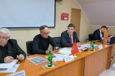 Лидер ставропольских коммунистов Виктор Гончаров: Возьмите будущее России в свои руки!