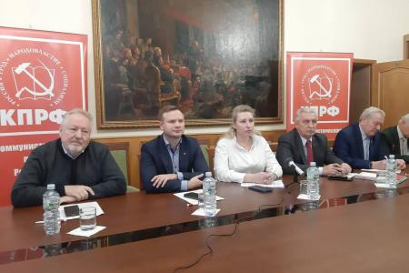 Сергей Обухов - «Независимой газете»: На Всероссийском совещании актива обсудили работу всех отделений КПРФ, в том числе и новых