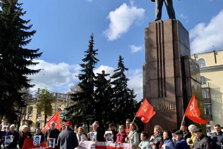 Преступление без срока давности. Ярославские коммунисты почтили память жертв кровавого переворота 1993 года