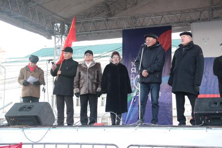 Республика Якутия. Активисты КПРФ приняли участие в митинге-концерте «За Победу!» в городе Якутске