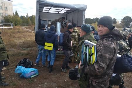 Гуманитарная помощь мобилизованным в Еланский гарнизон от коммунистов Пермского края