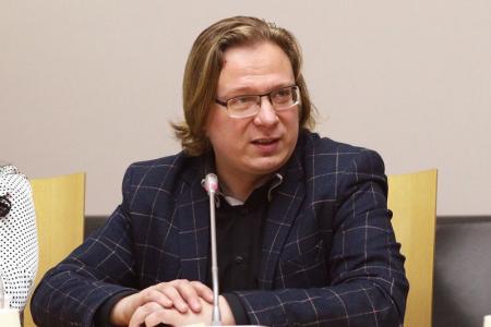 В Госдуме состоялся круглый стол на тему: «Ленинский комсомол на передовой борьбы за права молодежи»