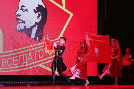 «Земля талантов». Завершился финальный гала-концерт Всероссийского конкурса детского и юношеского творчества