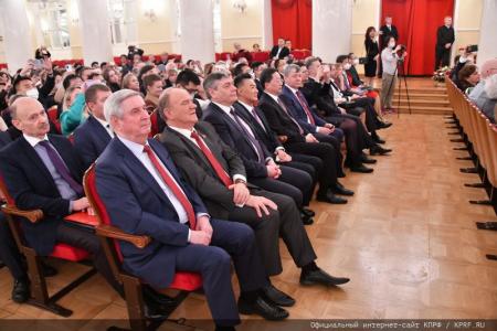 В Москве состоялся праздничный концерт, посвященный 65-летию Общества российско-китайской дружбы