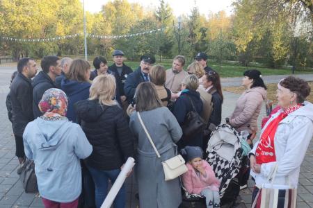 В Тюмени  прошёл митинг памяти, посвящённый трагическим событиям 3-4 октября 1993 года
