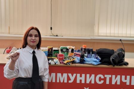 Республика Крым. Гуманитарная помощь от КПРФ и активистов женского движения для наших бойцов