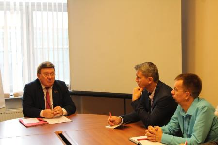 В Санкт-Петербурге продолжил работу семинар-совещание партактива КПРФ Северо-Запада
