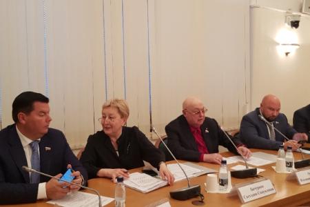 М.Ю. Авдеев принял участие в заседании Экспертного совета по строительству, промышленности строительных материалов и проблемам долевого строительства