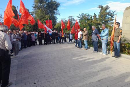 «Не забудем! Не простим!» 4 октября в Севастополе прошел митинг в память о событиях «черного октября»