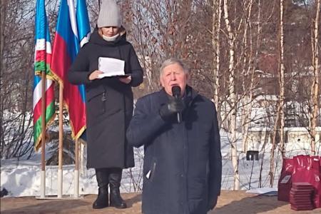 Республика Якутия. Депутаты КПРФ приняли участие в церемонии празднования 45-летия укладки Золотого звена Малого БАМа на станции Беркакит