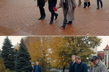 Глава Хакасии Валентин Коновалов посетил Луганскую Народную Республику