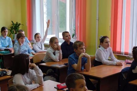 Рязанская область. Активисты КПРФ провели урок мужества для пионеров