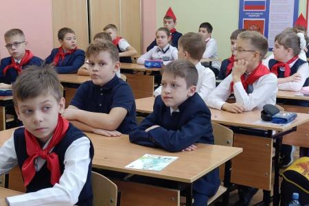 Рязанская область. Активисты КПРФ провели урок мужества для пионеров