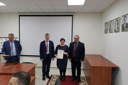 Руководитель фракции КПРФ в Мособлдуме Александр Наумов посетил с рабочим визитом ФГБНУ «ФИЦ картофеля им. А.Г. Лорха» и филиал ФИЦ картофеля НИИ крахмалопродуктов в Красково