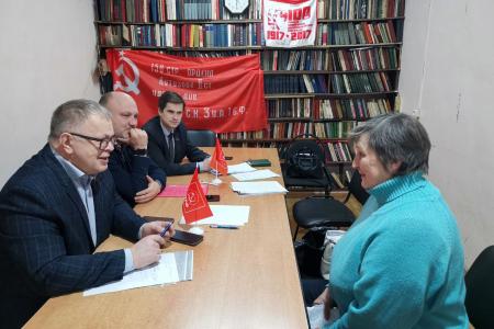Руководитель фракции КПРФ Александр Наумов провёл приём граждан в Коломне