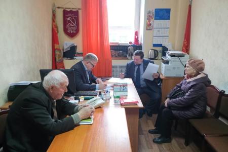 Московская область. Руководитель фракции КПРФ Александр Наумов провёл приём граждан в Кашире