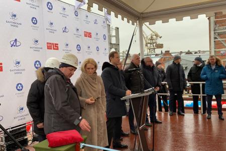 Н.М. Харитонов принял участие в торжественной церемонии спуска на воду атомного ледокола «Якутия»