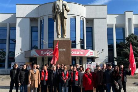 Краснодарский край. Активисты и сторонники КПРФ отметили День Великого Октября. Краткий обзор