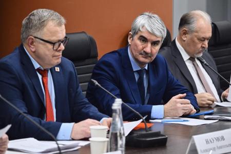 Депутаты-коммунисты обсудили развитие природоохранных территорий Московской области