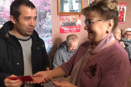 Саратовская область. Депутаты-коммунисты Ольга Алимова и Сергей Шитов посетили город Маркс