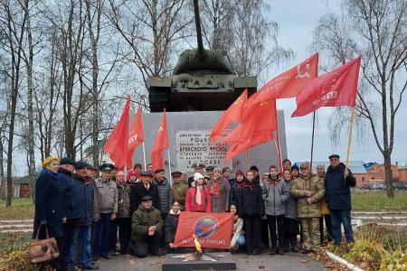«Шумел сурово Брянский лес». Комсомольцы Брянской области провели 10-ю Вахту памяти