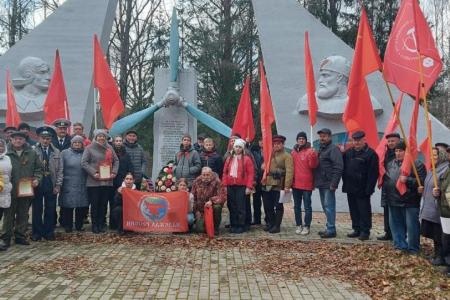 «Шумел сурово Брянский лес». Комсомольцы Брянской области провели 10-ю Вахту памяти