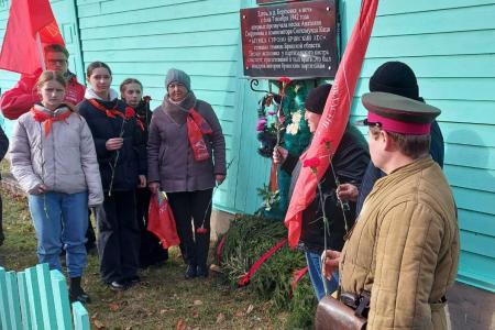 «Шумел сурово Брянский лес». Комсомольцы Брянской области провели 10-ю Вахту памяти
