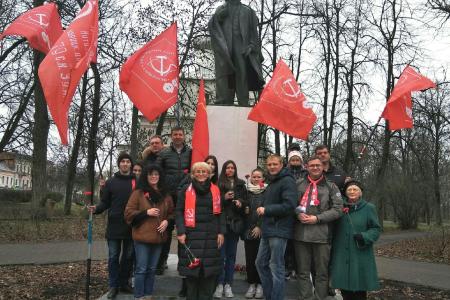 В Новгородской области отметили 105-ю годовщину Великого Октября