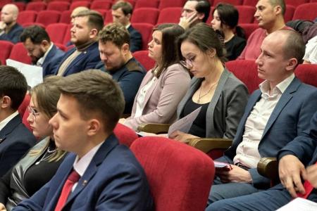 X Пленум ЦК ЛКСМ РФ дал старт VII Съезду Ленинского комсомола