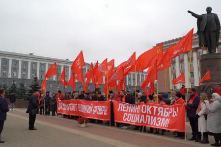 Курская область. Н.Н. Иванов провел митинг в честь 105-й годовщины Великой Октябрьской социалистической революции
