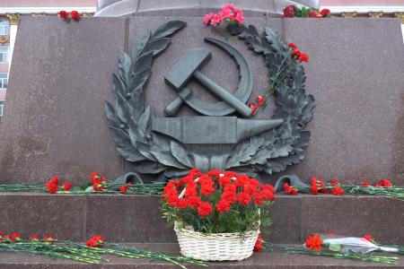 Курская область. Н.Н. Иванов провел митинг в честь 105-й годовщины Великой Октябрьской социалистической революции