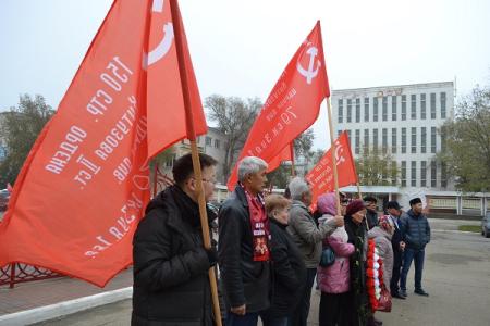Калмыкия. Власти Элисты не дали завершить патриотический автопробег