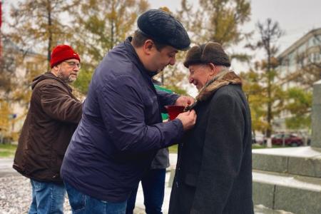 Владимирские коммунисты провели митинг в 105-ю годовщину Великого Октября